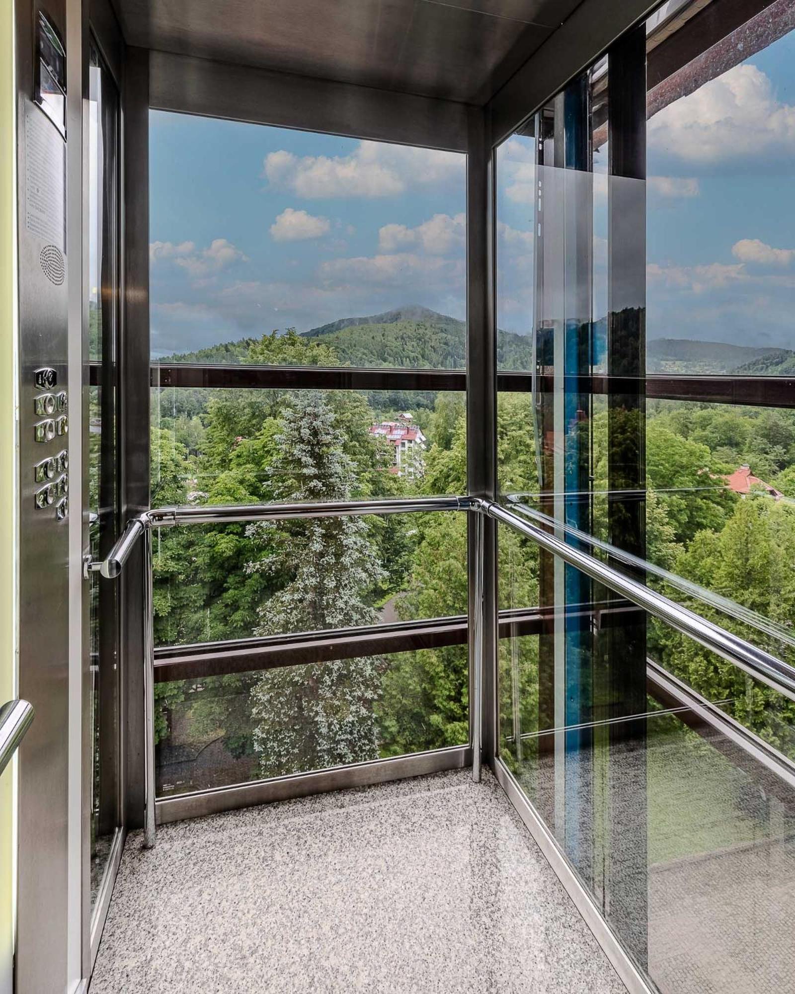 Hotel Edelweiss Jaremče Exteriér fotografie